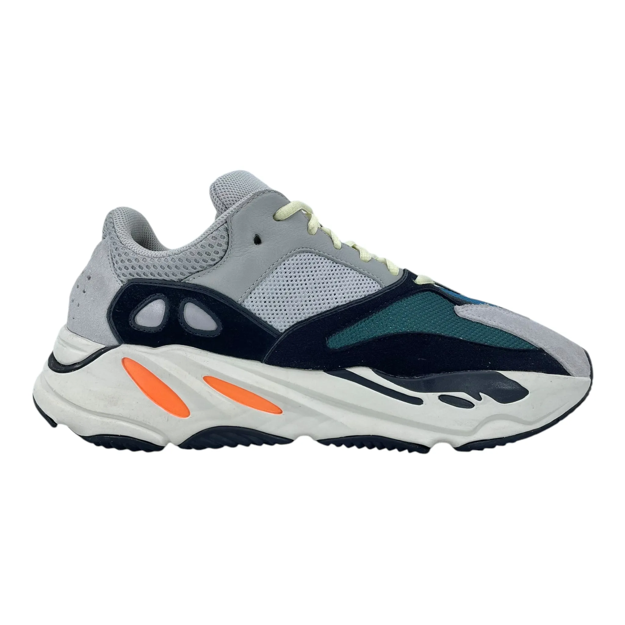 adidas Yeezy Boost 700 Wave Runner Solid Grey Pre-Owned