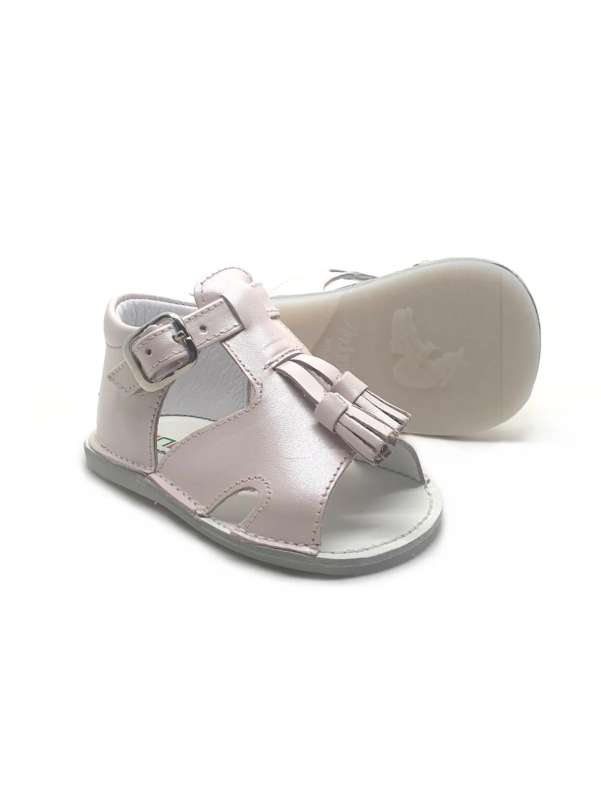 Baby's leather sandals with tassel trims