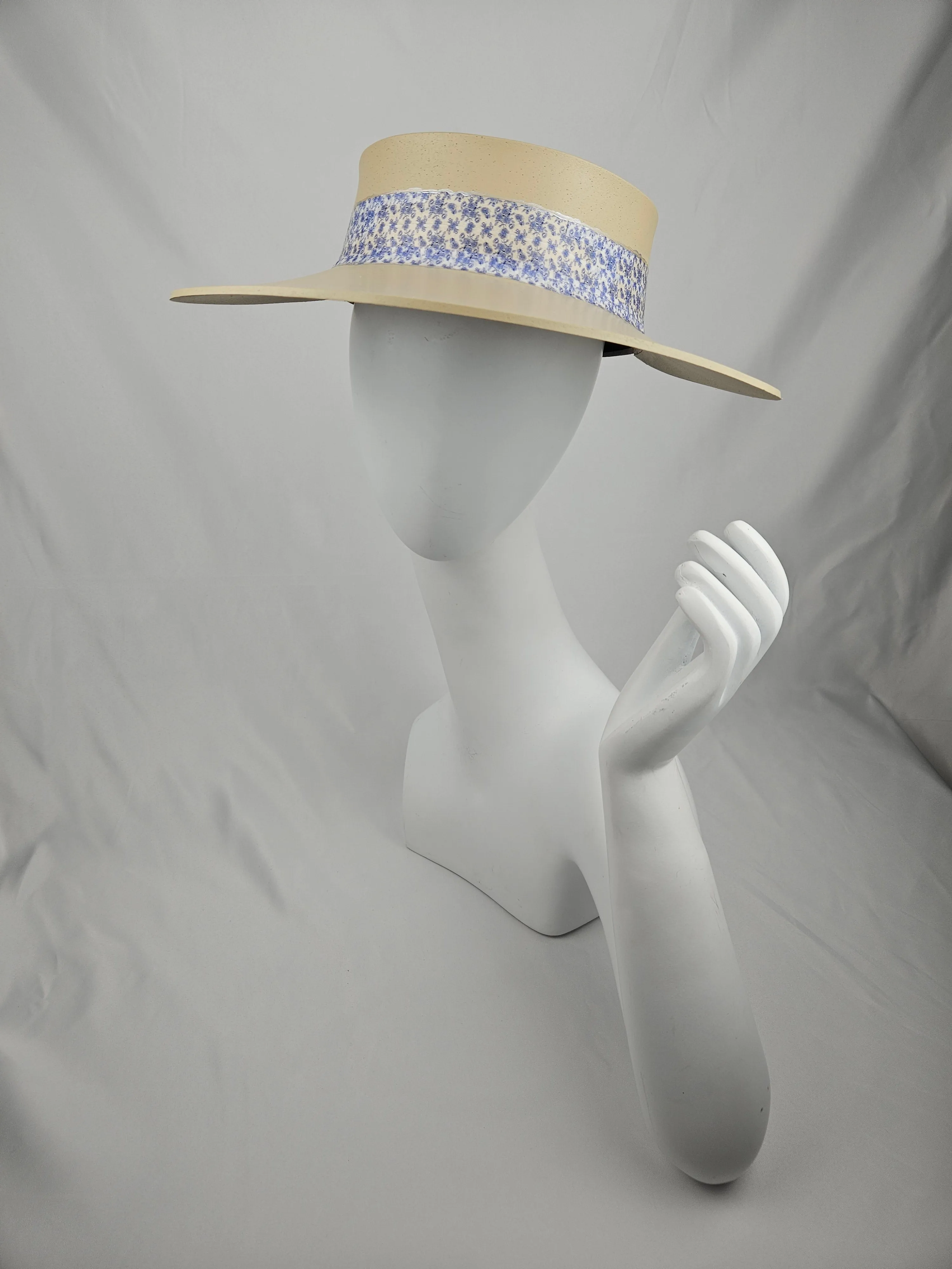 Beige "LadyEVA" Visor Hat with Floral China Blue Band