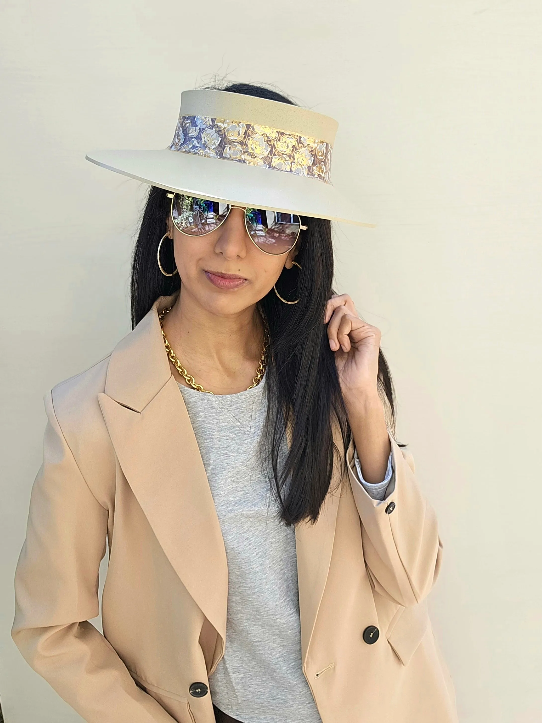 Beige "LadyEVA" Visor Hat with Golden Floral Band