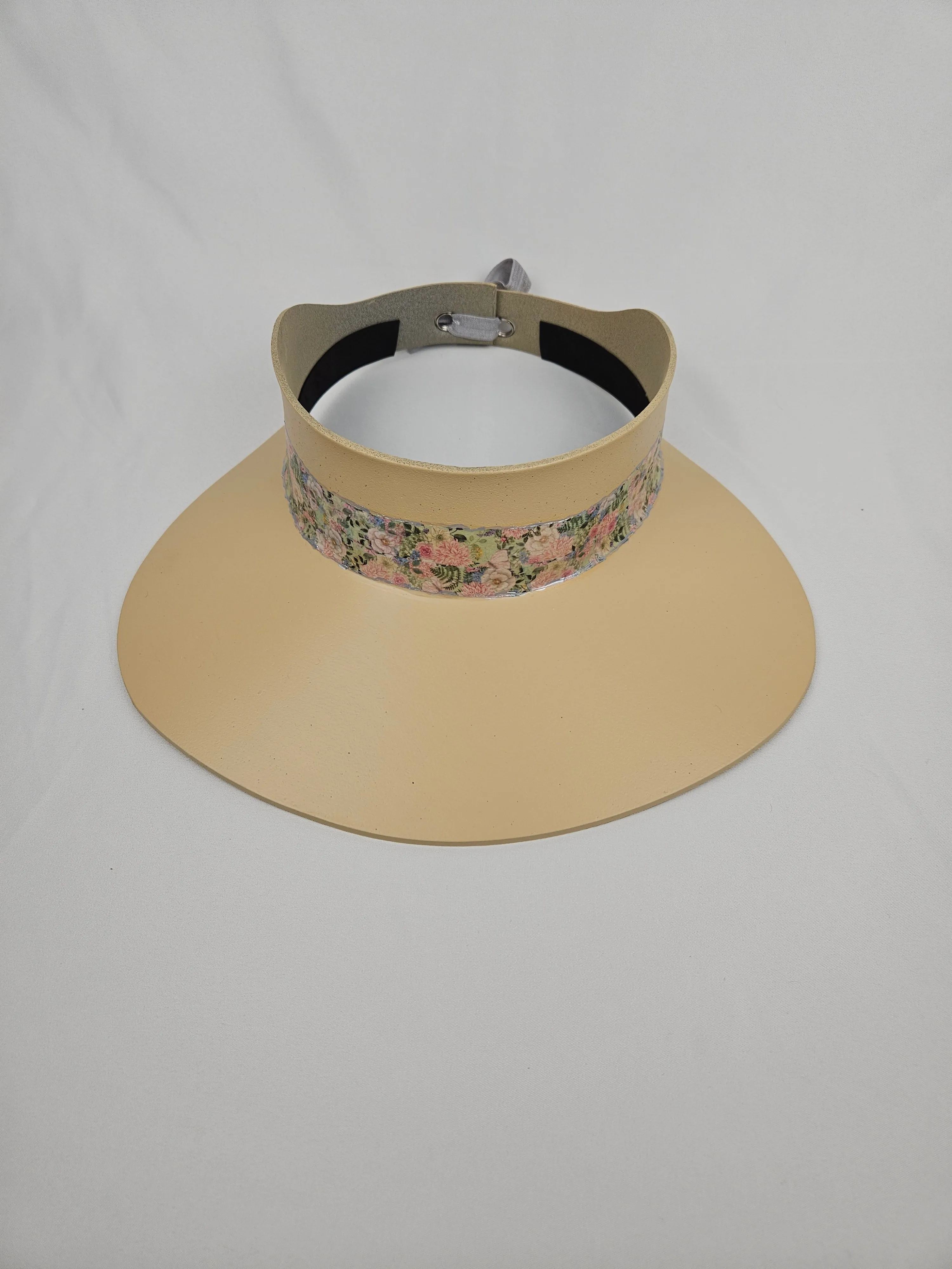 Beige "LadyEVA" Visor Hat with Light Pink Floral Band