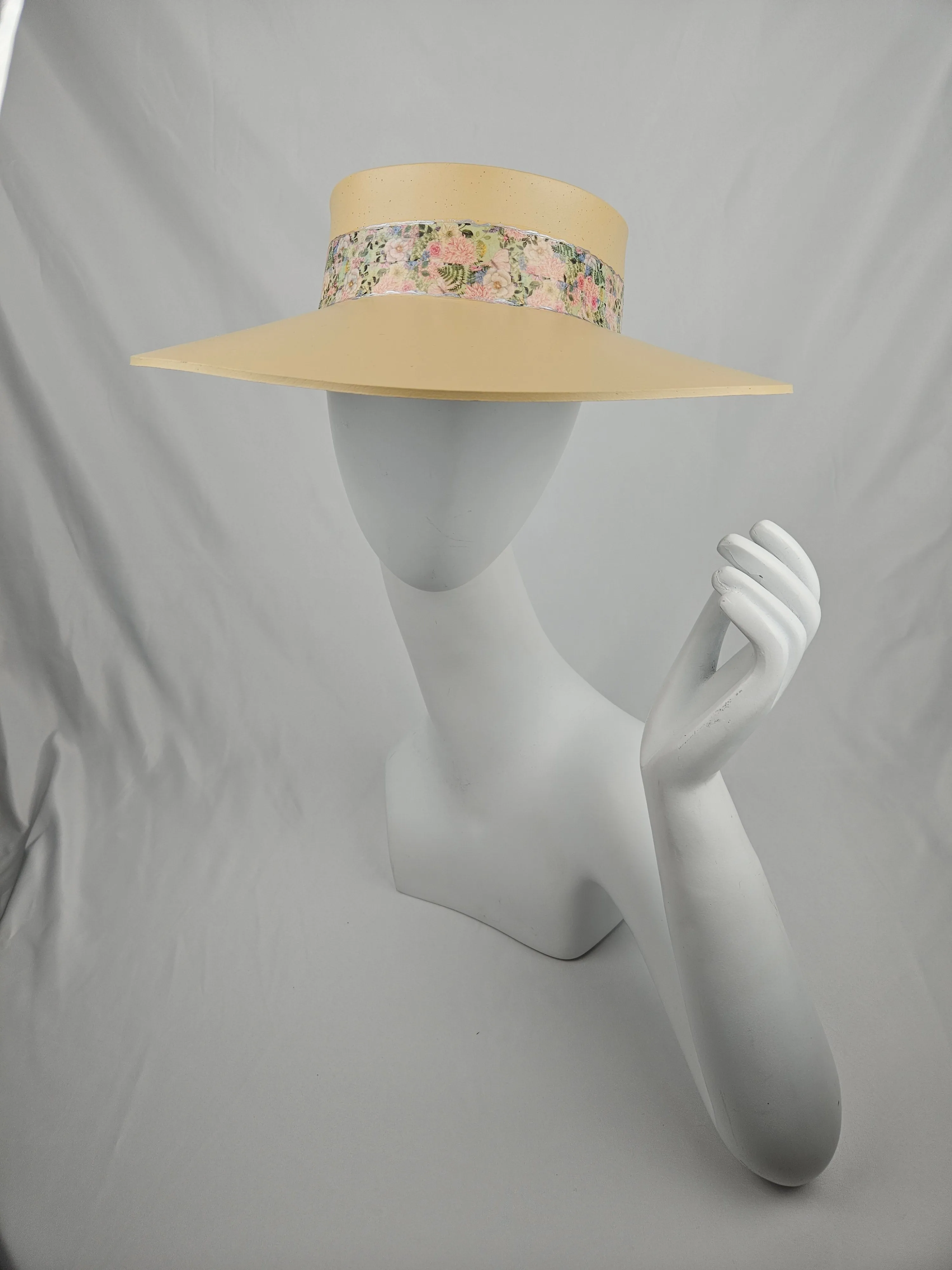 Beige "LadyEVA" Visor Hat with Light Pink Floral Band