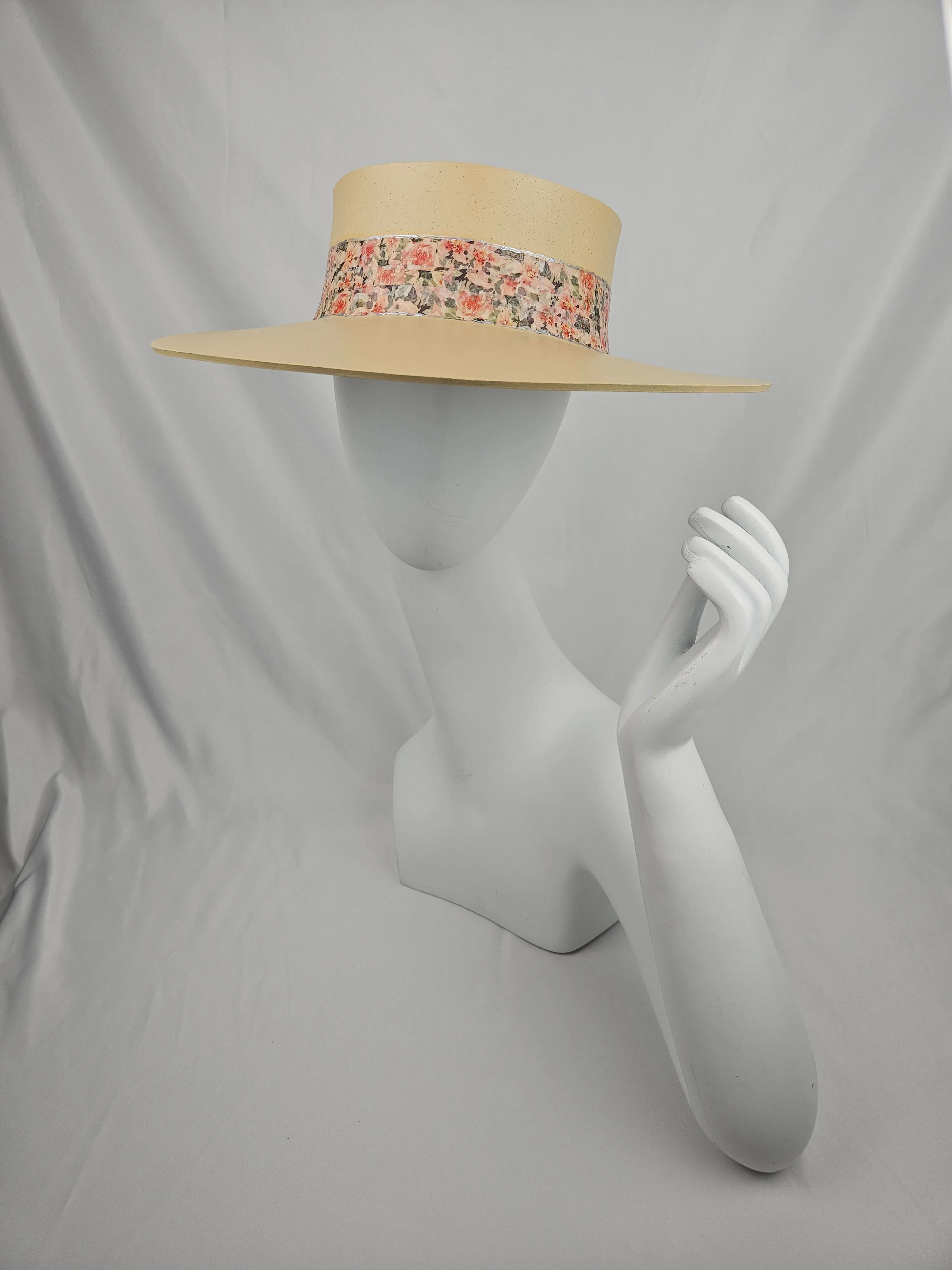 Beige "LadyEVA" Visor Hat with Pink Floral Band