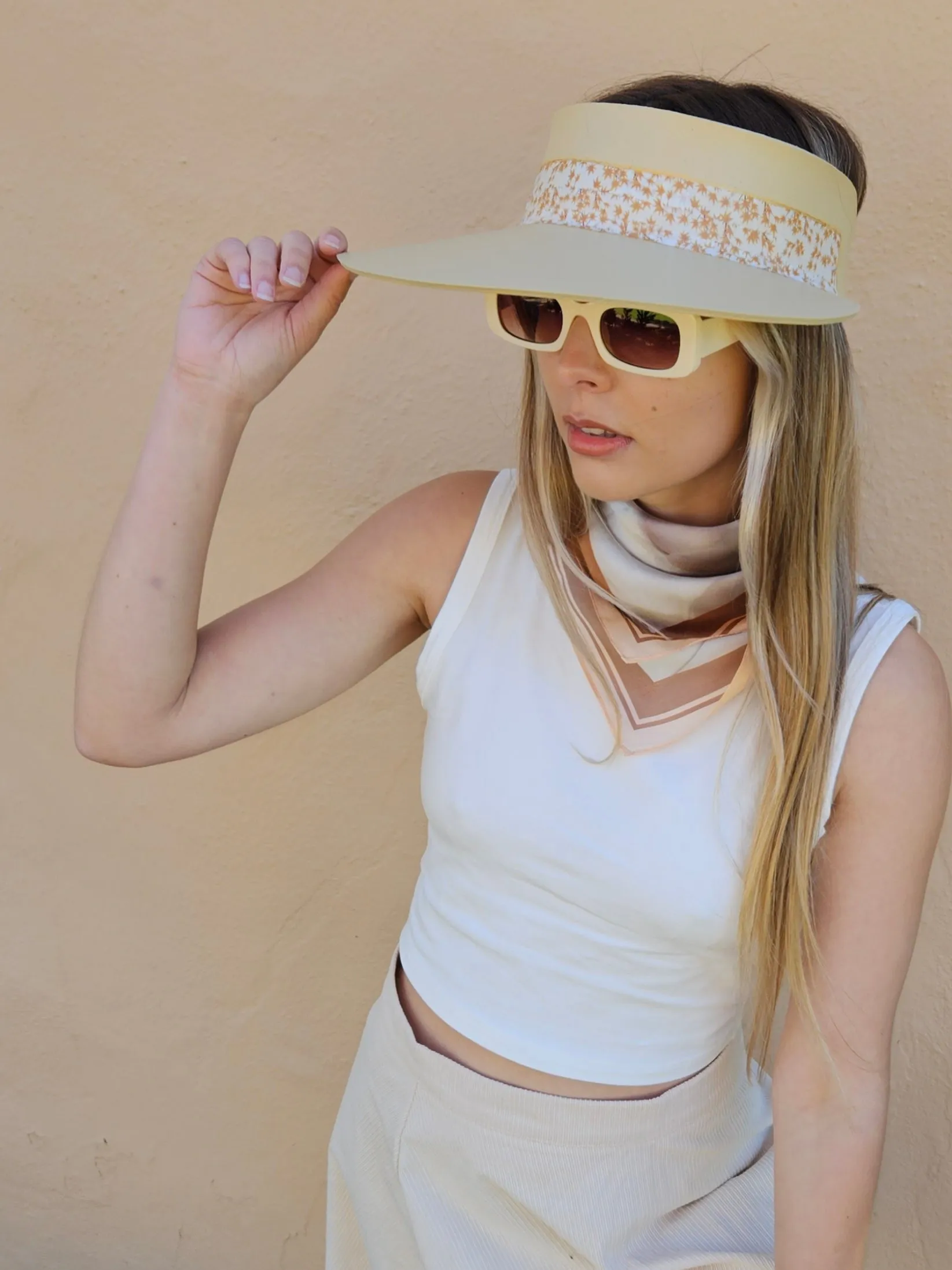 Beige "LadyEVA" Visor Hat with Rust Orange Leaf Band