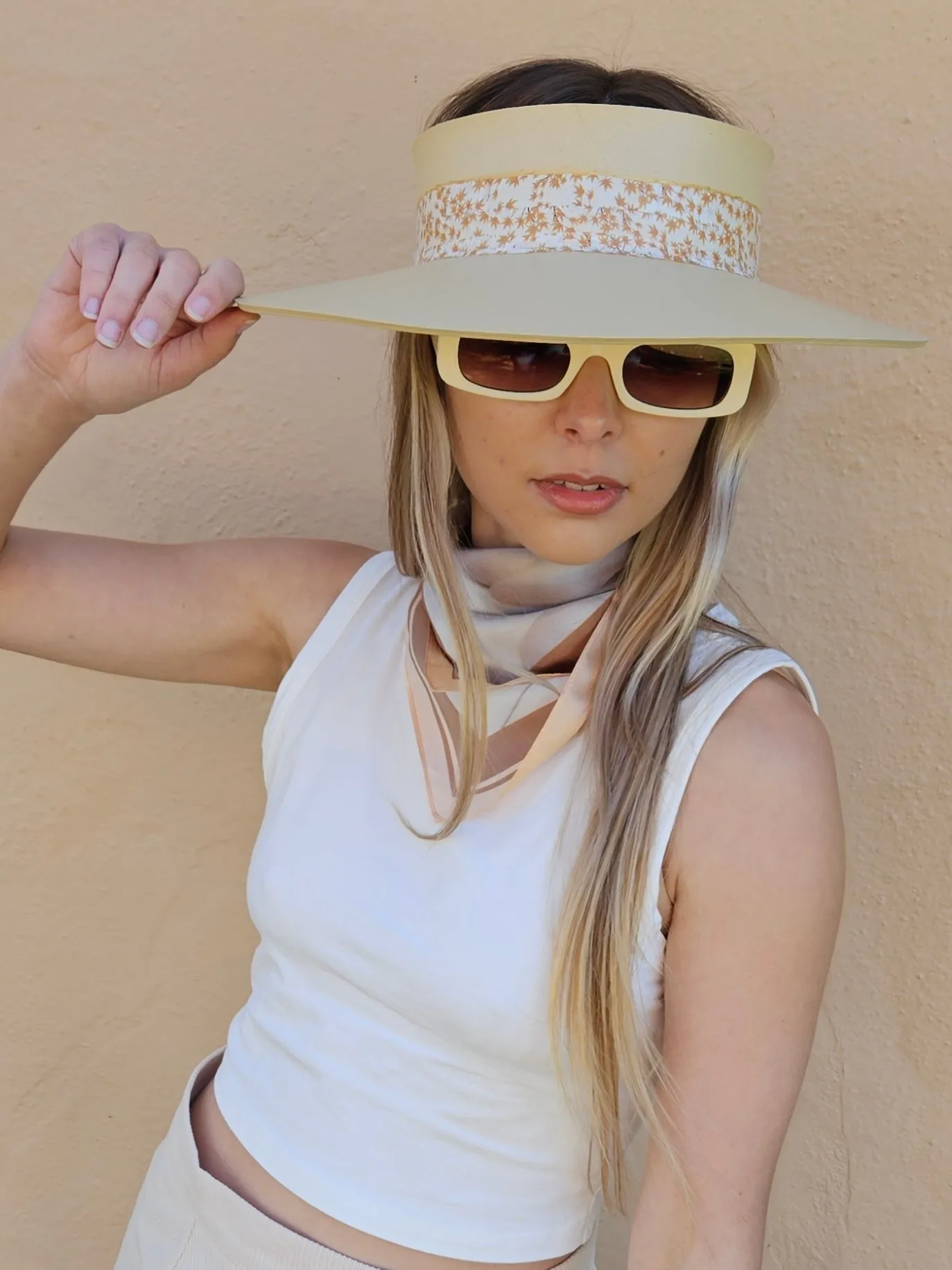 Beige "LadyEVA" Visor Hat with Rust Orange Leaf Band