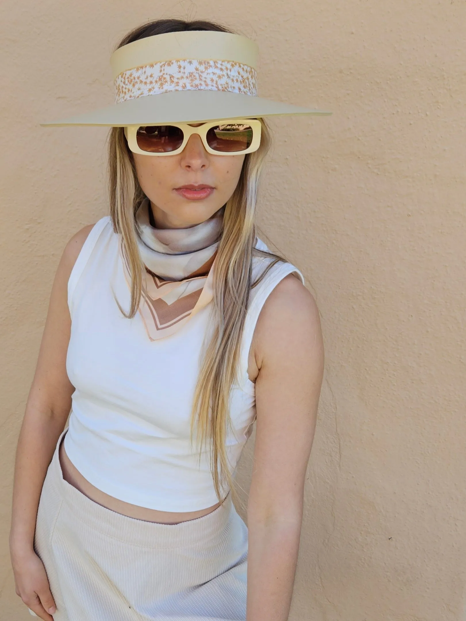 Beige "LadyEVA" Visor Hat with Rust Orange Leaf Band