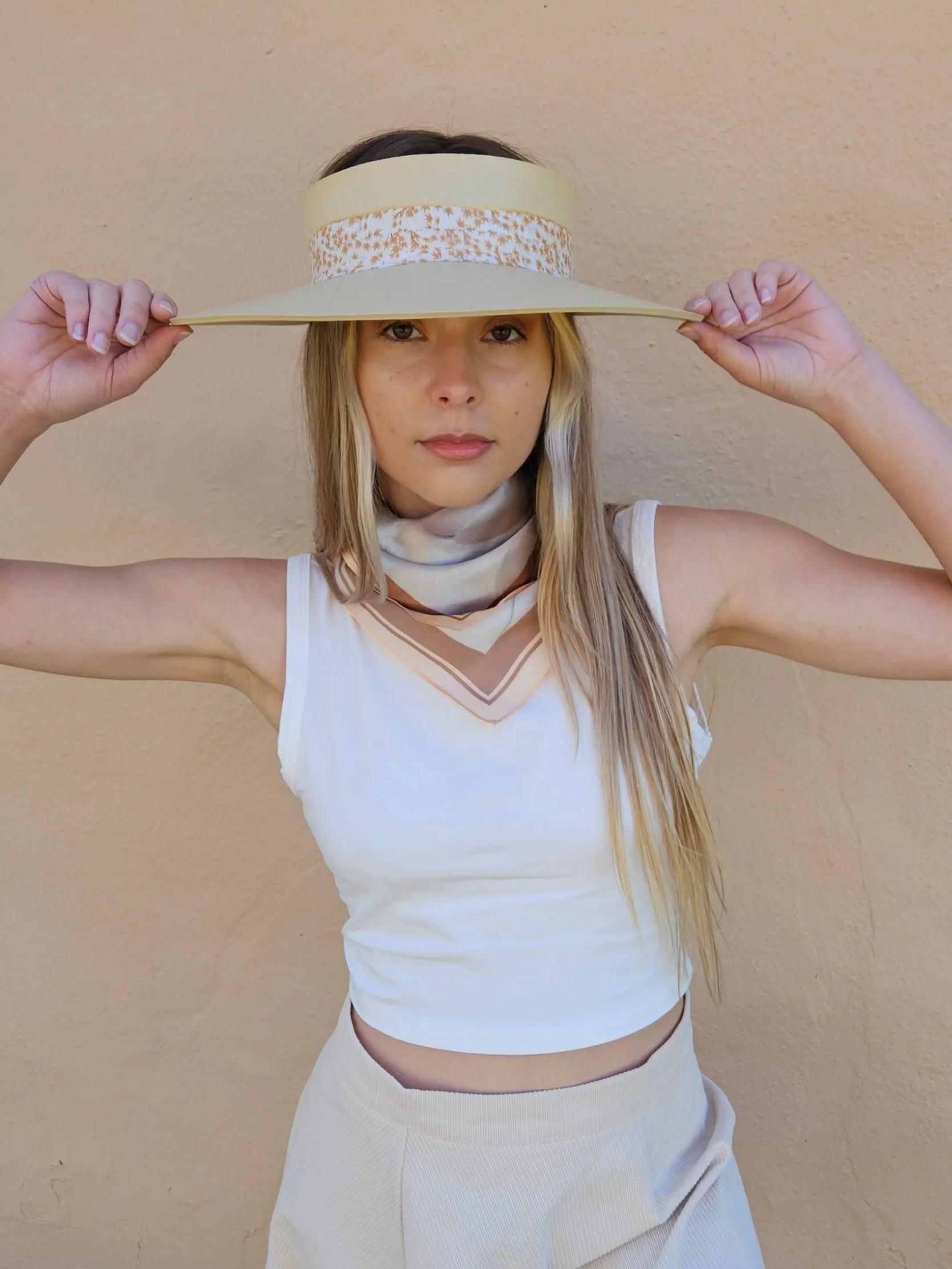 Beige "LadyEVA" Visor Hat with Rust Orange Leaf Band