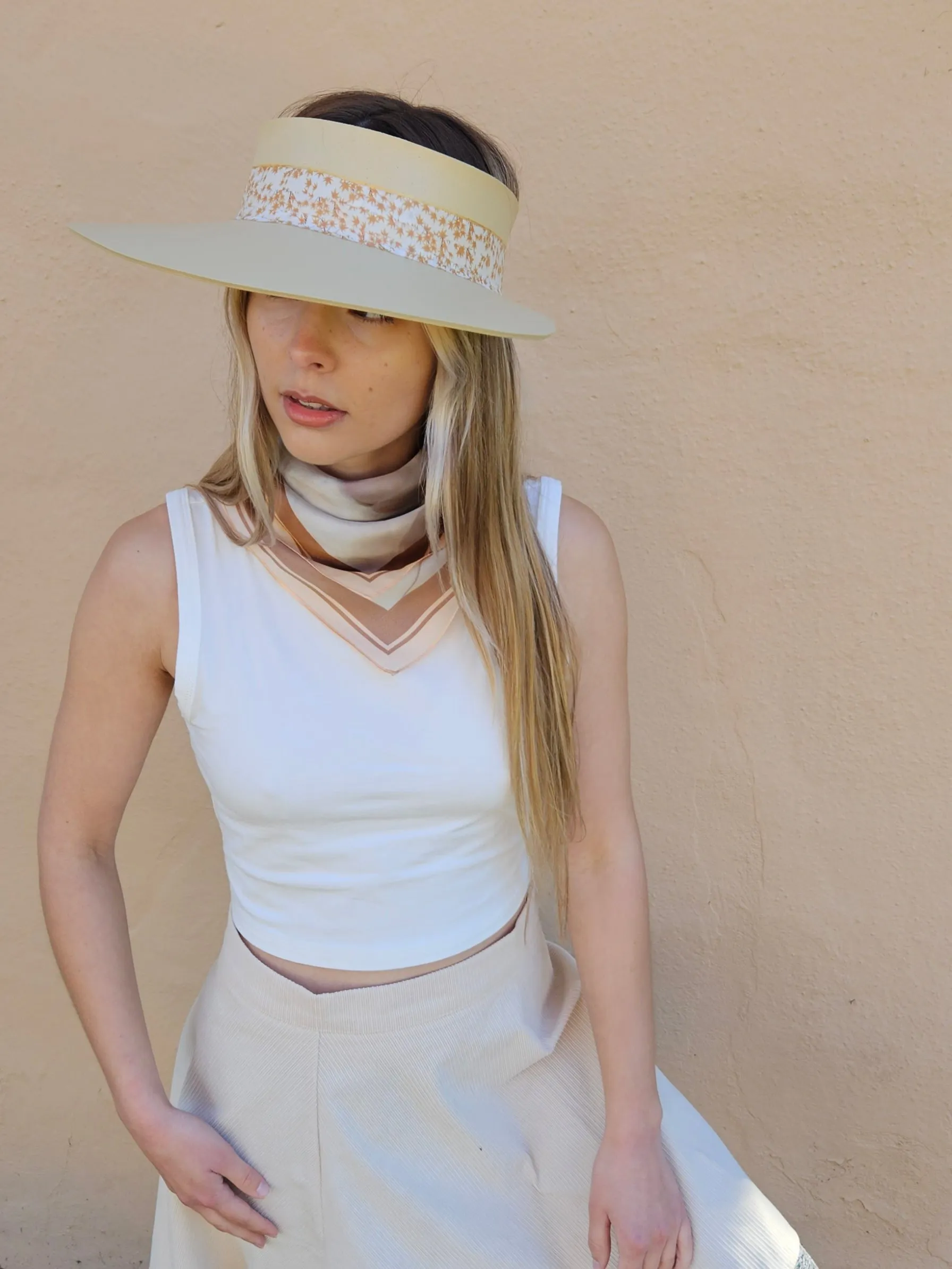 Beige "LadyEVA" Visor Hat with Rust Orange Leaf Band