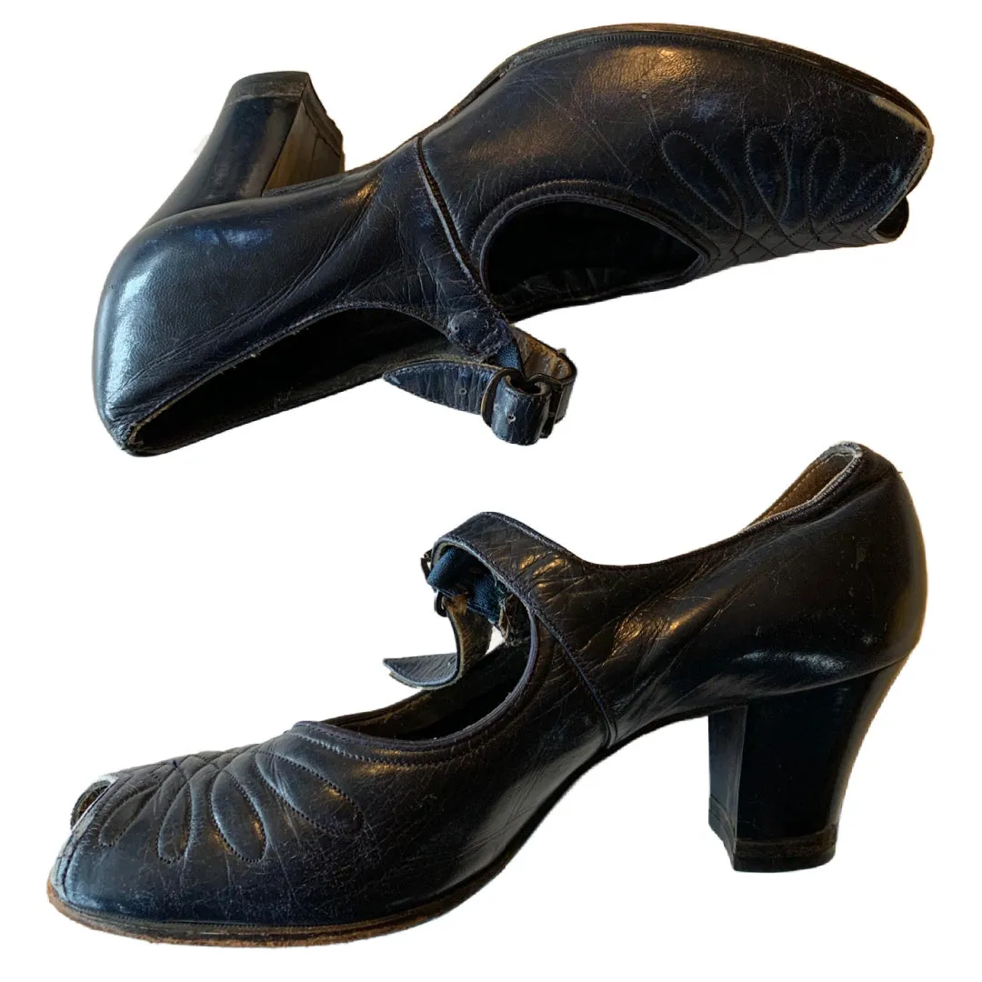 Blue Leather Top Stitched Low Heel Peep Toe Shoes circa 1940s 6