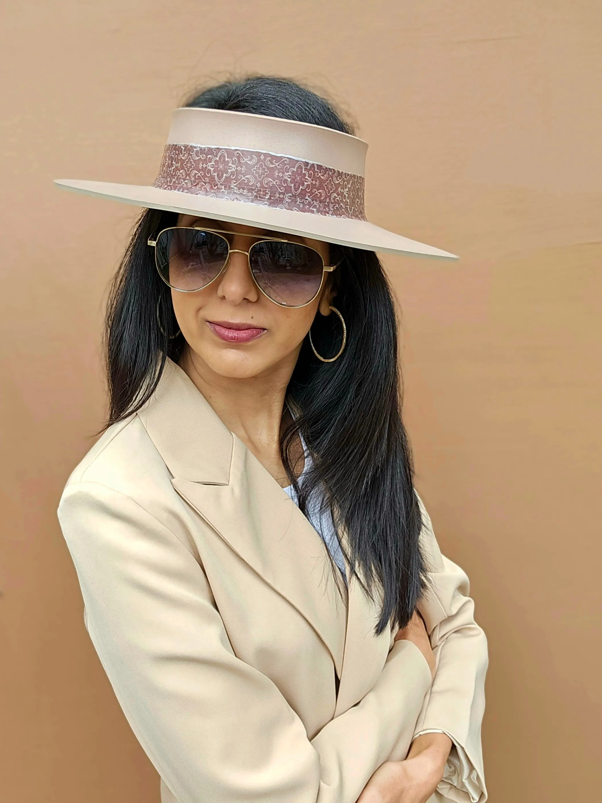 Brown "LadyEVA" Visor Hat with Burgundy Brown Geometric Band