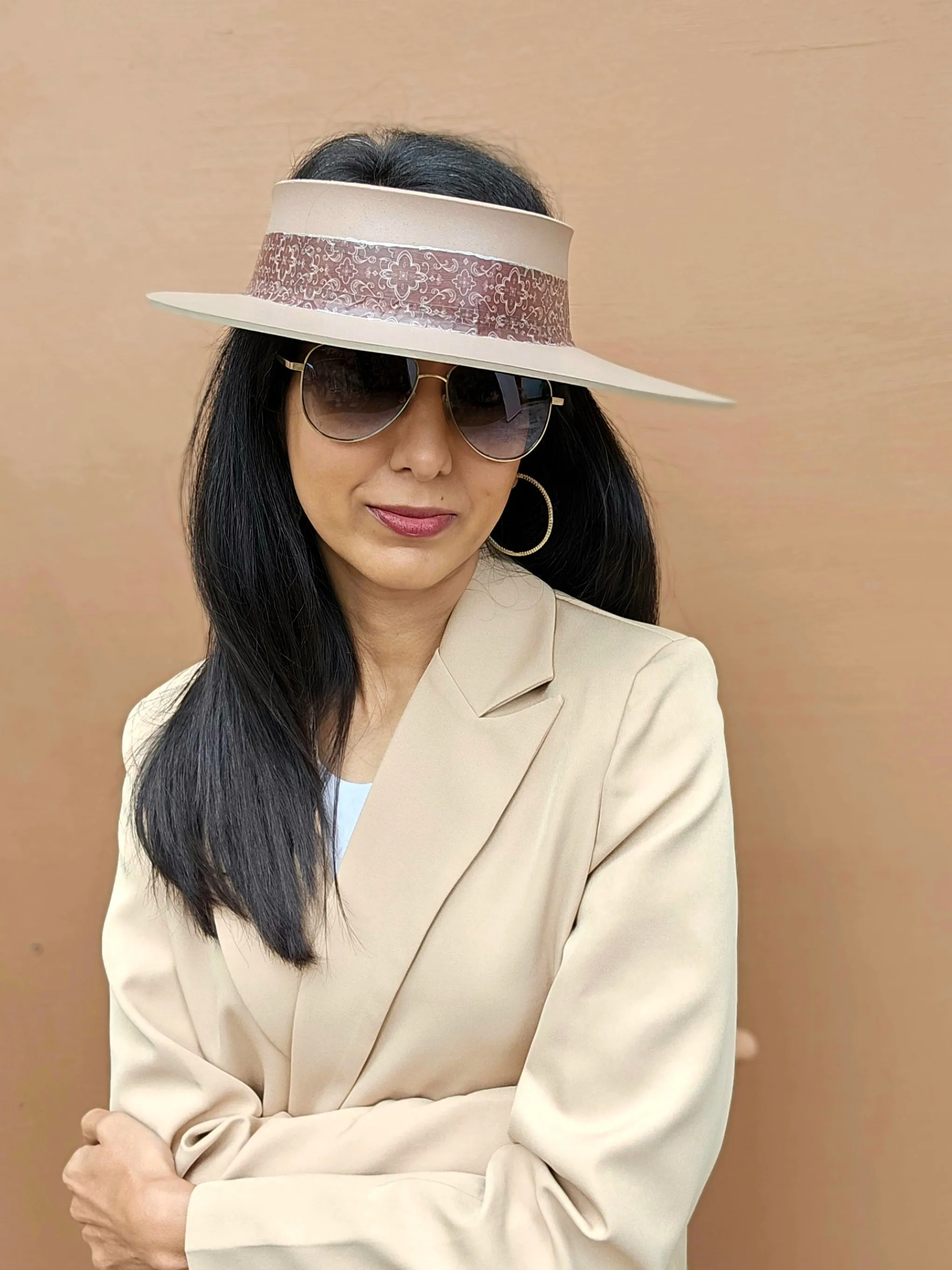 Brown "LadyEVA" Visor Hat with Burgundy Brown Geometric Band