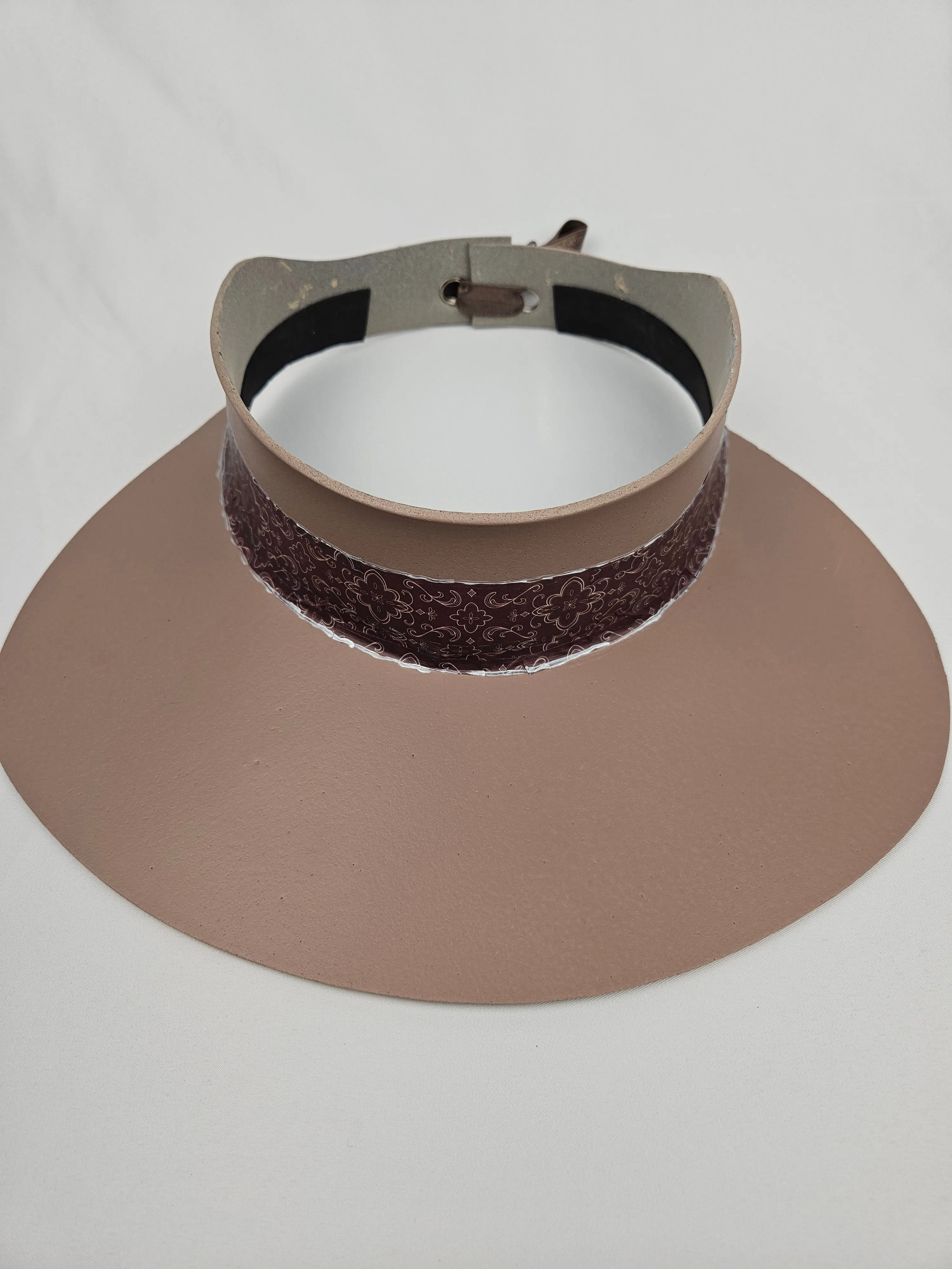 Brown "LadyEVA" Visor Hat with Burgundy Brown Geometric Band