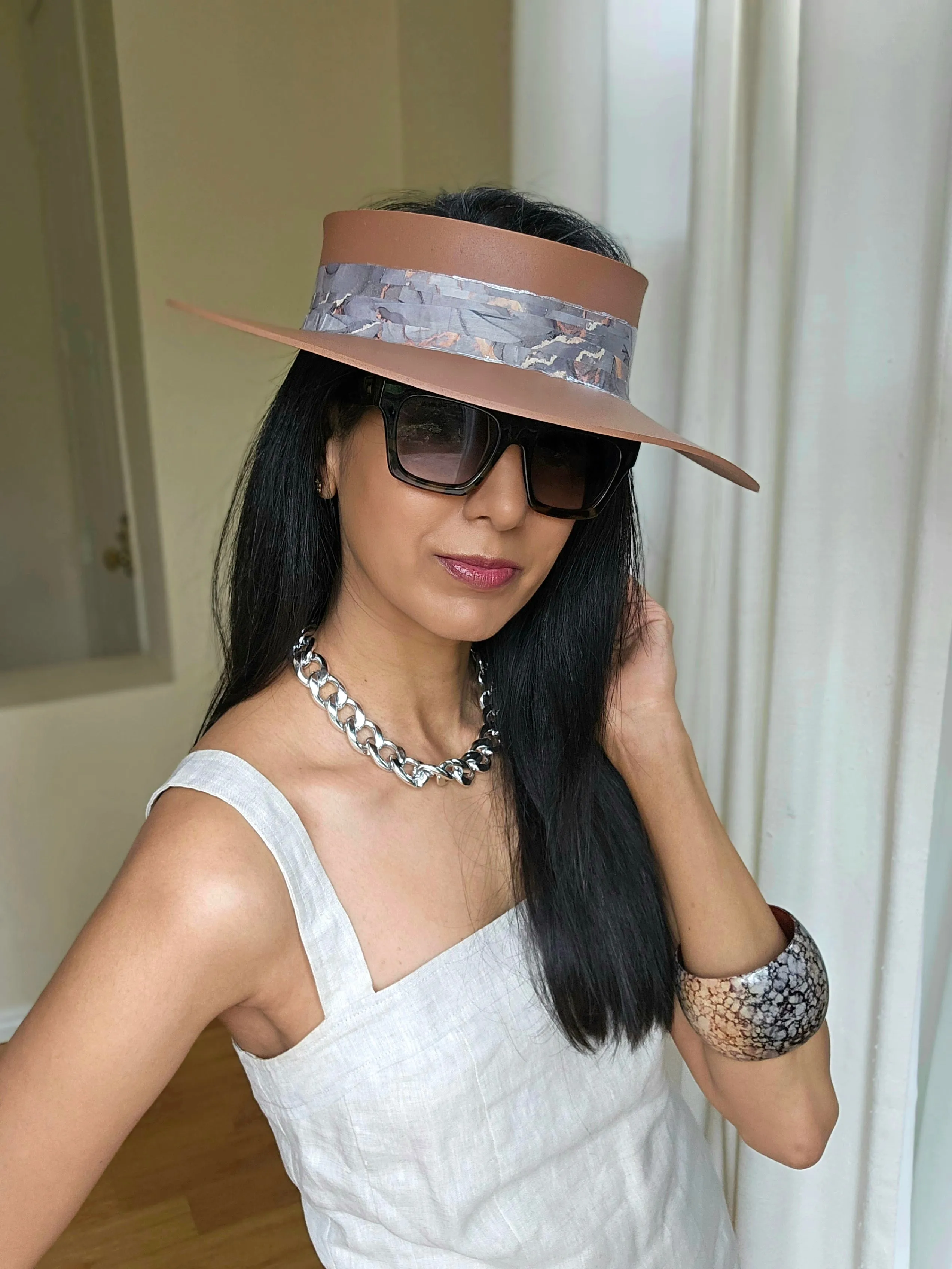 Brown "LadyEVA" Visor Hat with Marbled Gray Blue Band