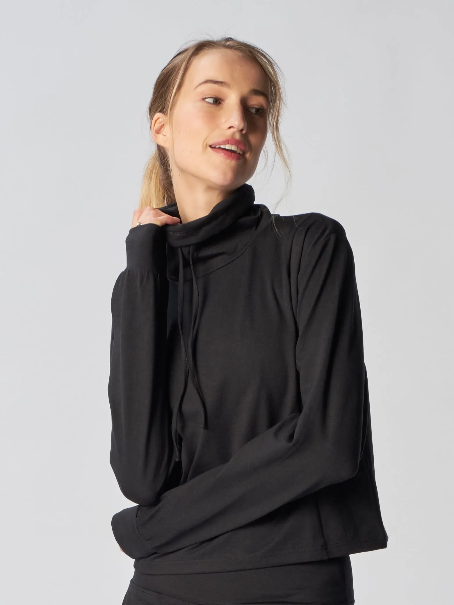 Cozy Funnel Neck Sweatshirt in Black