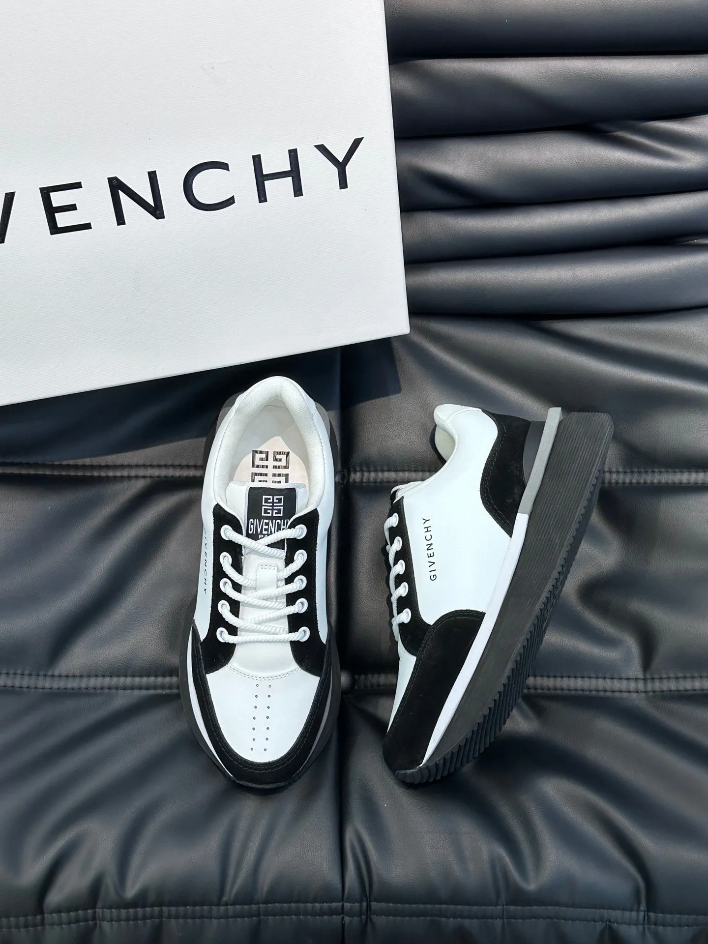 GVC Black and White Logo Sneakers-016