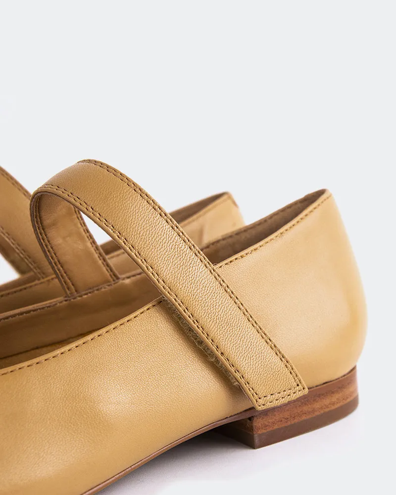 Jurgita Camel Leather