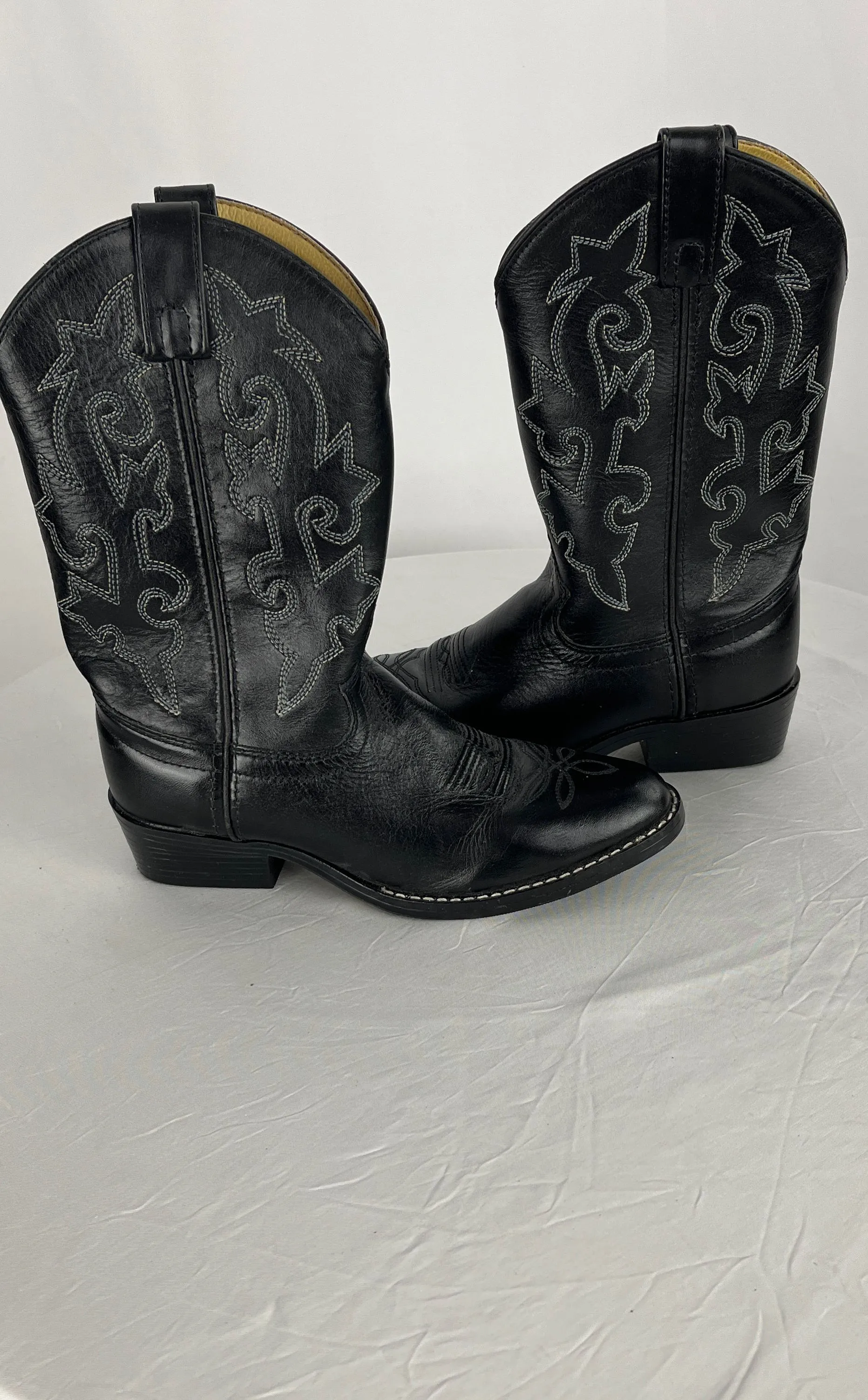 Justin Kid's Black Leather Round Toe Boots with Inlays Size 1.5D