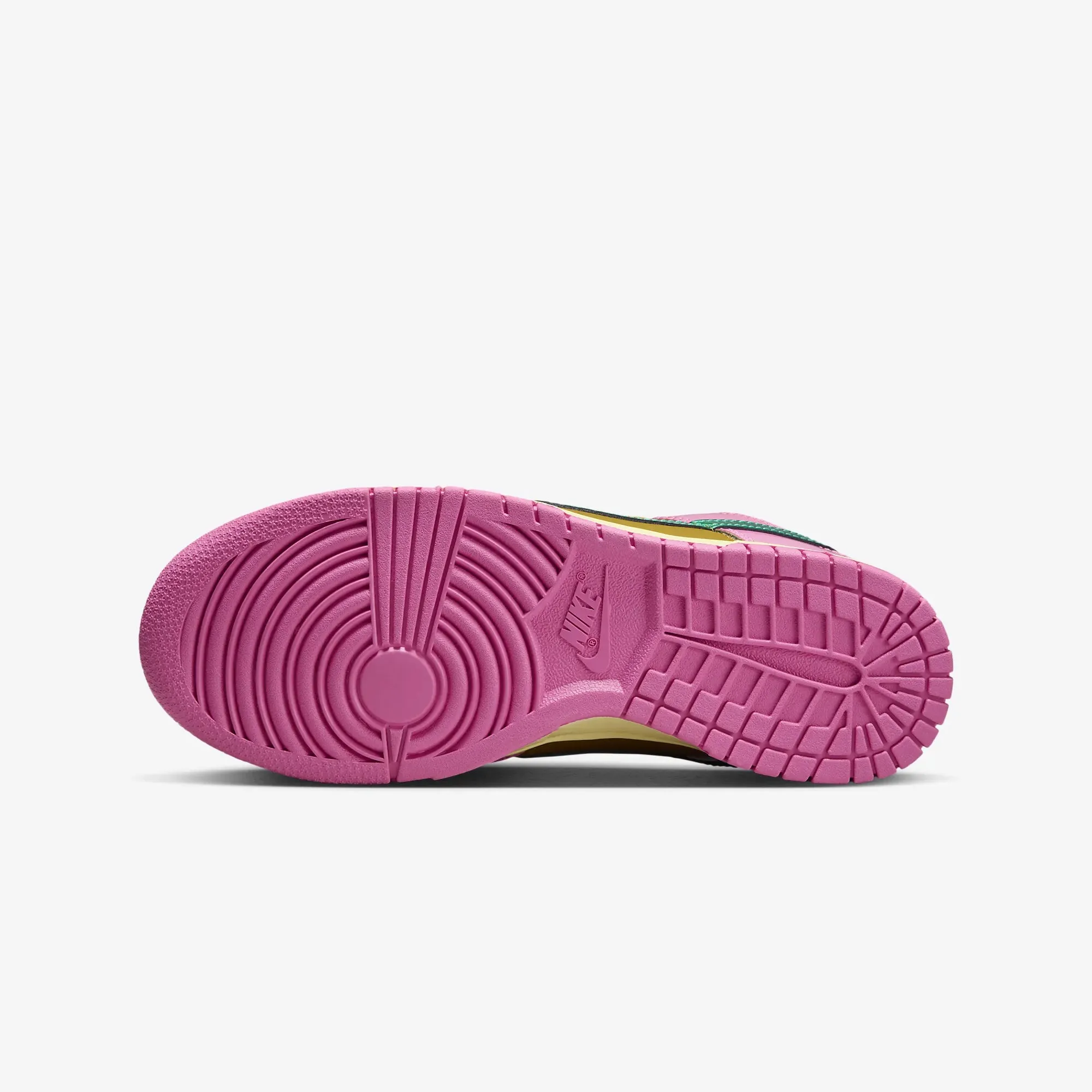 Nike | WMN'S DUNK LOW X PARRIS GOEBEL  { PLAYFUL PINK/MULTI-COLOR-BRONZINE