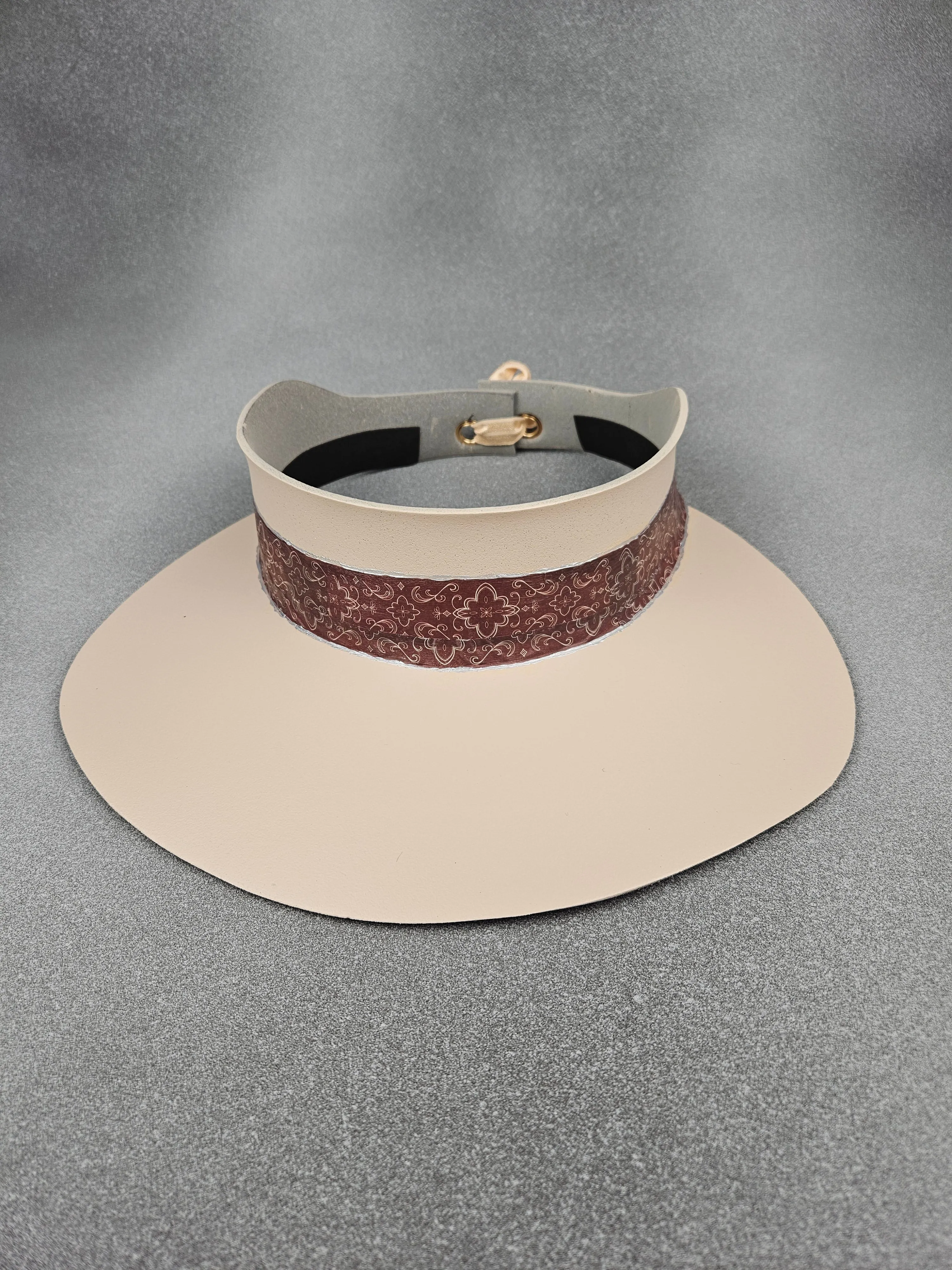 Peachy Beige "LadyEVA" Visor Hat with Burgundy Geometric Band