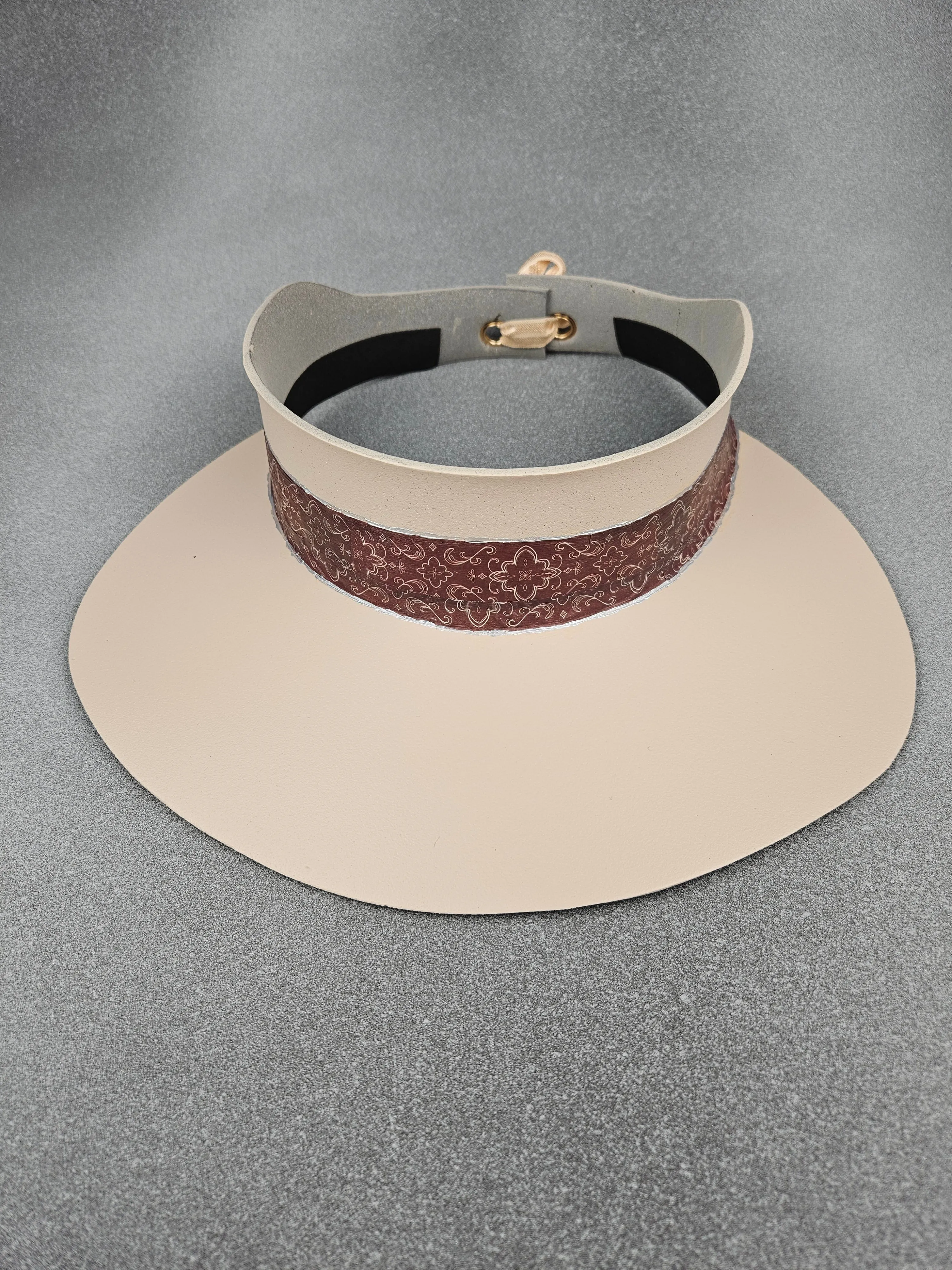 Peachy Beige "LadyEVA" Visor Hat with Burgundy Geometric Band