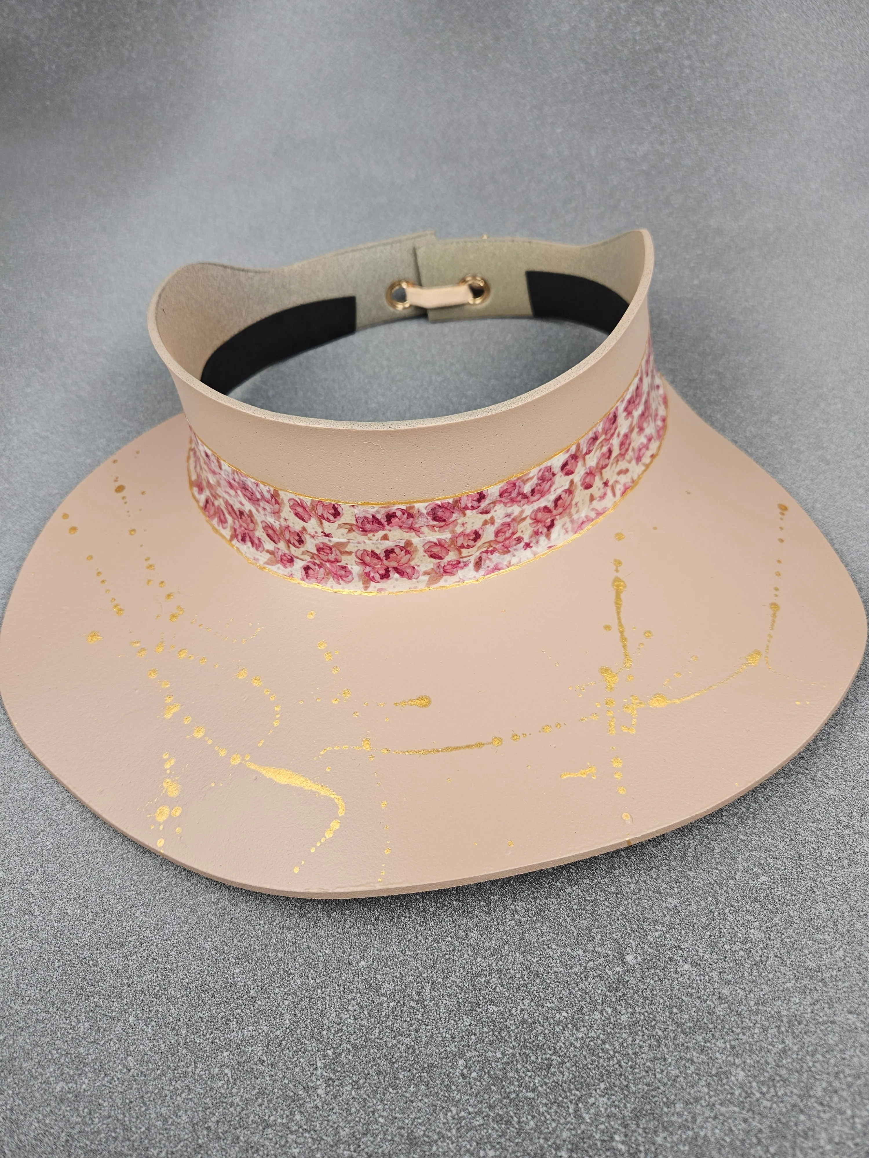 Peachy Beige "LadyEVA" Visor Hat with Magenta Pink Floral Band and Golden Paint Splatter Effect