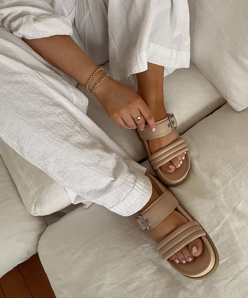 SHAILA SANDALS CREAM LEATHER