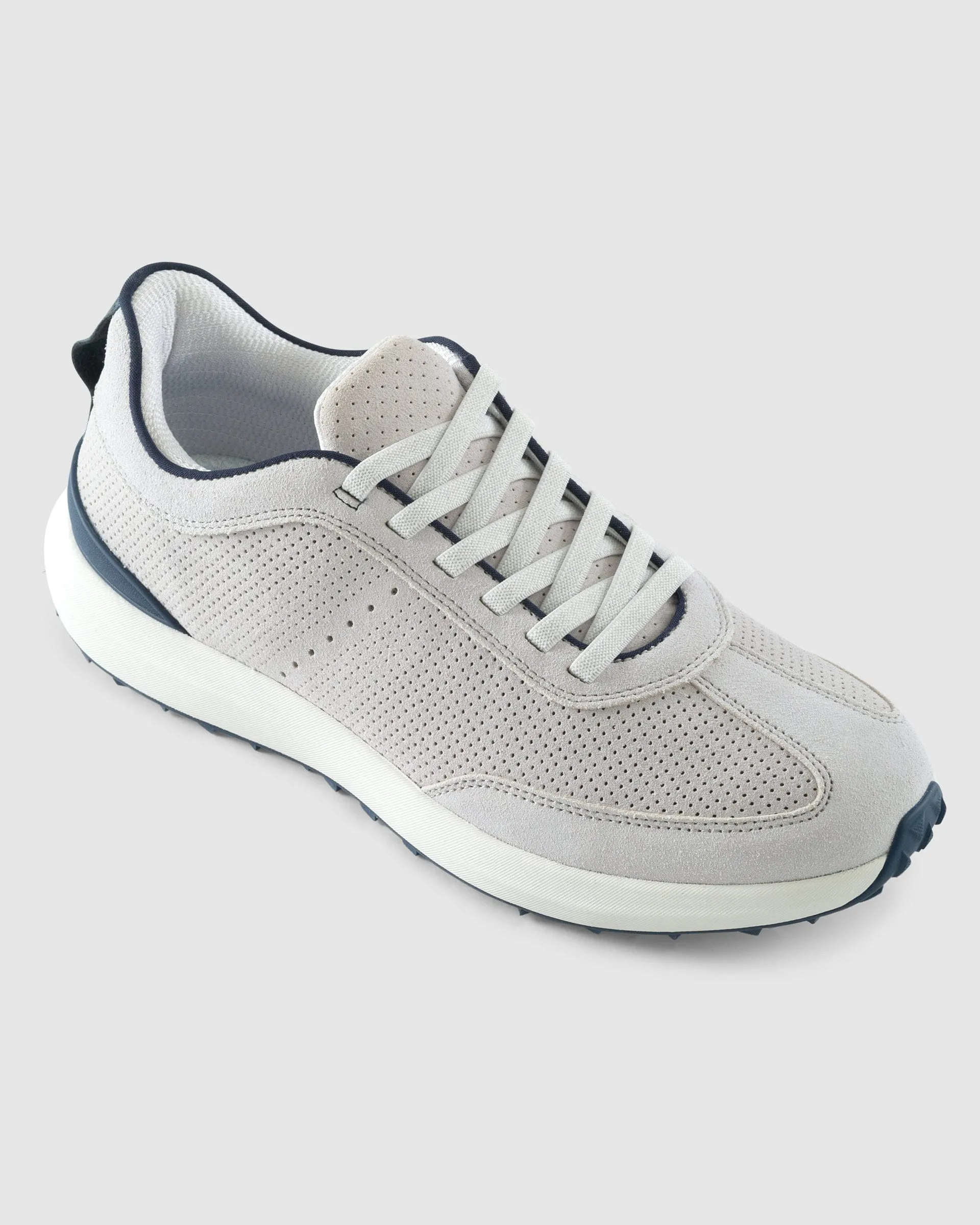 Suede Range Runner Sneaker