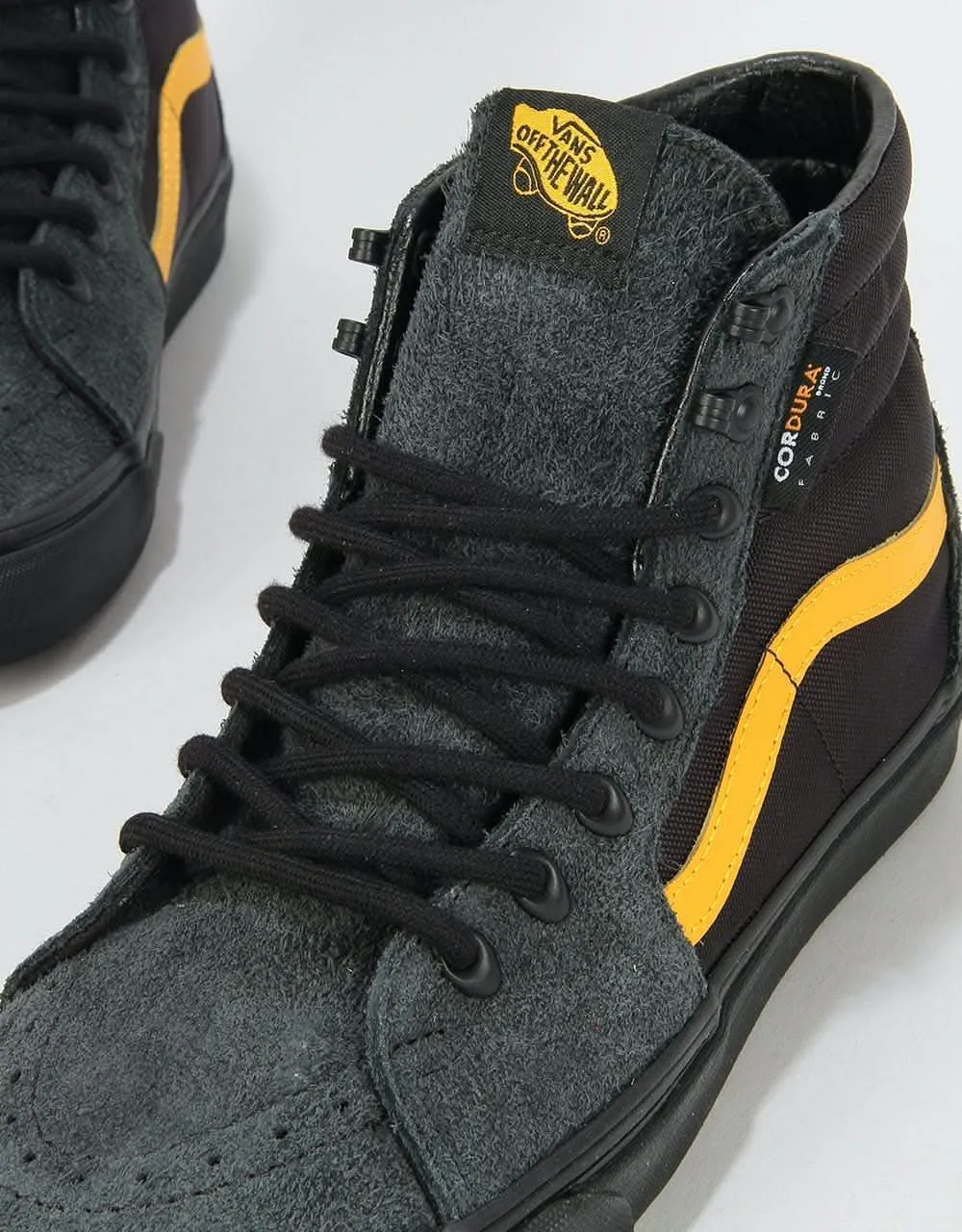 Vans Sk8-Hi Skate Shoes - (Cordura) Black