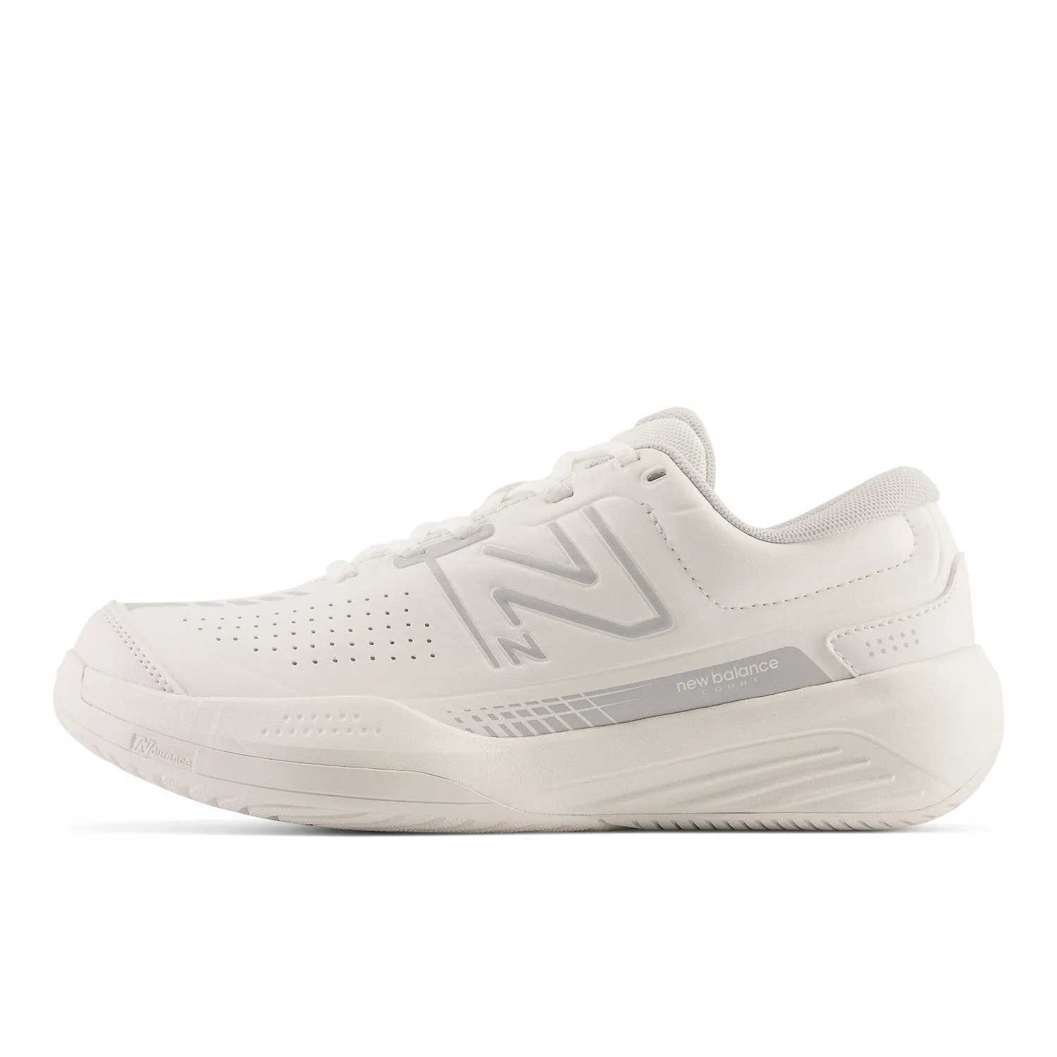 Women's New Balance 696v5 Color: White with Navy