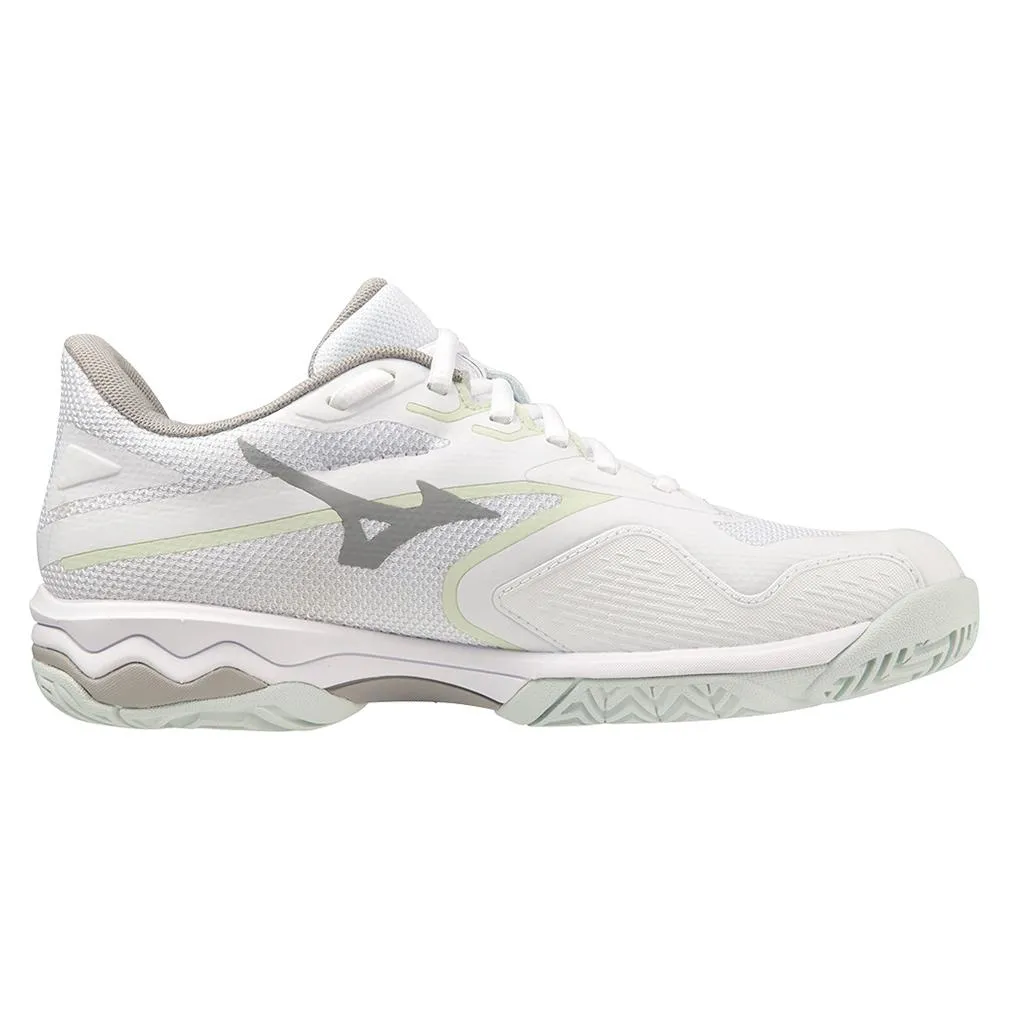 Women's Wave Exceed Light 2 AC Tennis Shoes White and Metallic Grey