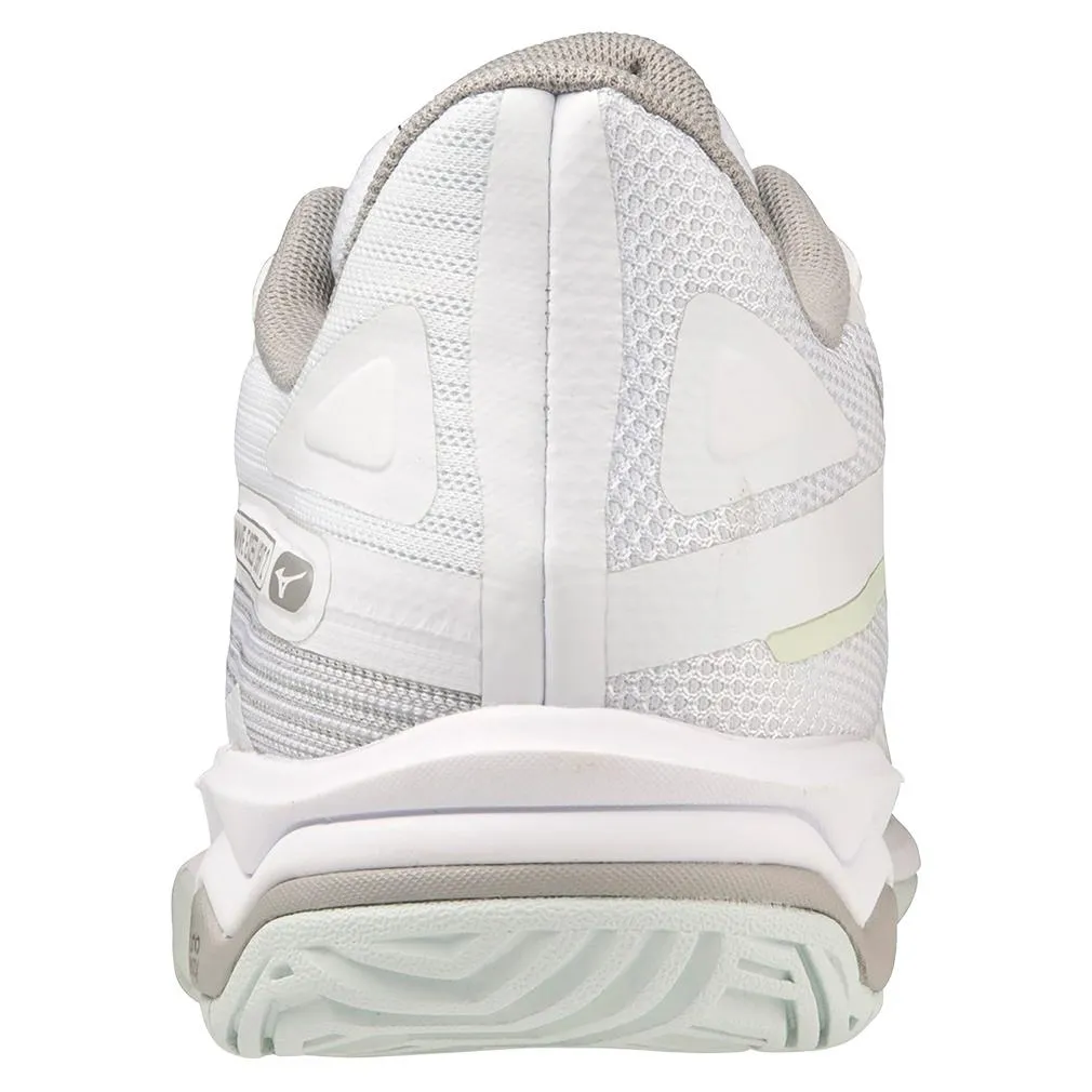 Women's Wave Exceed Light 2 AC Tennis Shoes White and Metallic Grey